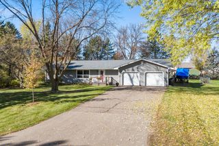 961 N Shore Drive, New Richmond, WI 54017
