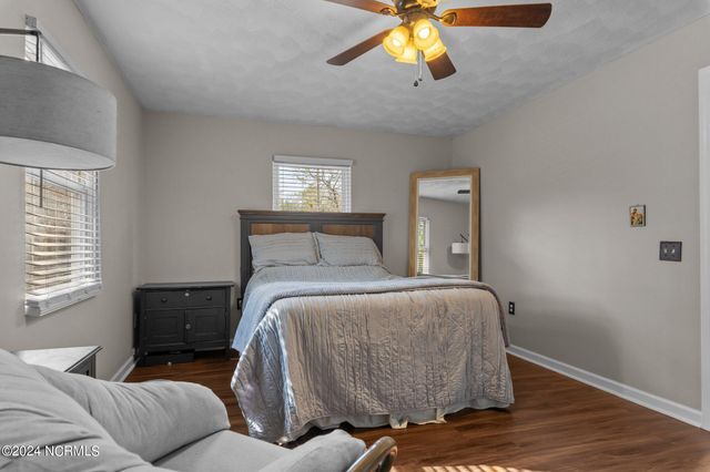 620 E New England Avenue, Pinebluff, NC 28373