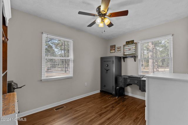 620 E New England Avenue, Pinebluff, NC 28373