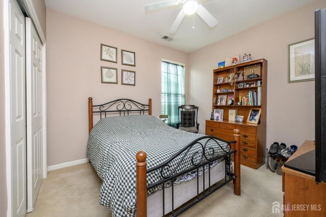 30 Wieczorkowski Avenue, Parlin, NJ 08859