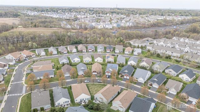 30 Wieczorkowski Avenue, Parlin, NJ 08859