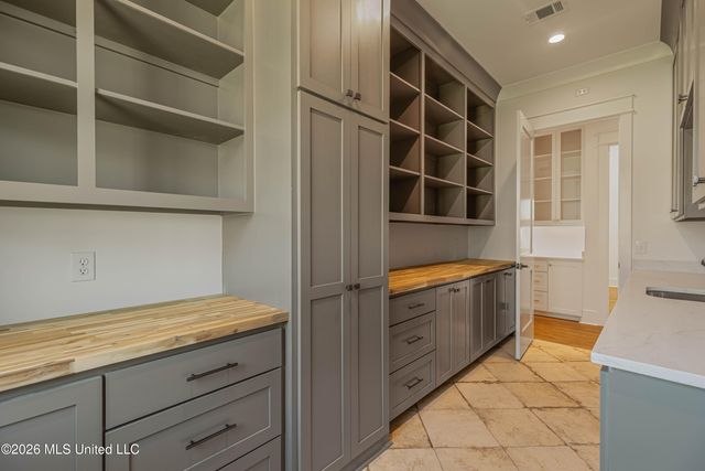 629 Big Valley Loop, Flowood, MS 39232