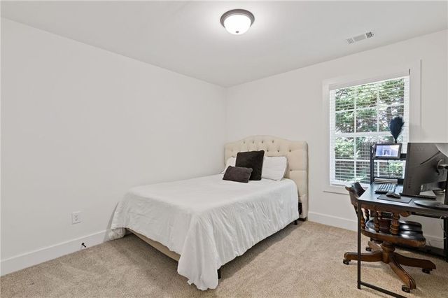 2361 Heritage Park NW Circle 17, Kennesaw, GA 30144