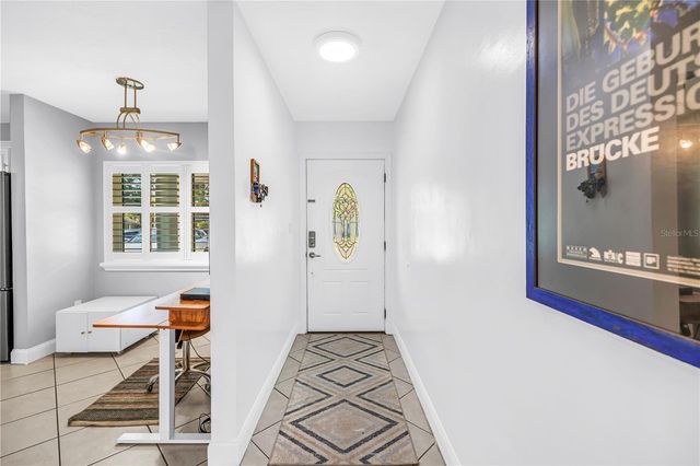 263 42ND AVENUE NE, St Petersburg, FL 33703