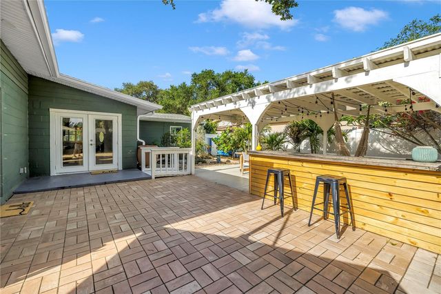 263 42ND AVENUE NE, St Petersburg, FL 33703