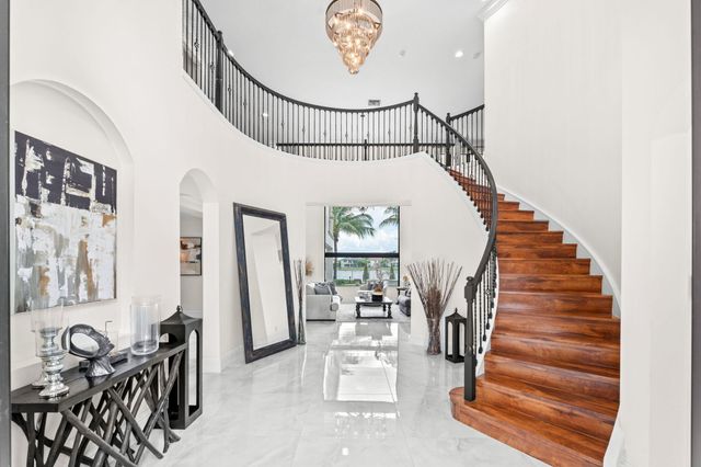 647 Edgebrook Lane, Royal Palm Beach, FL 33411