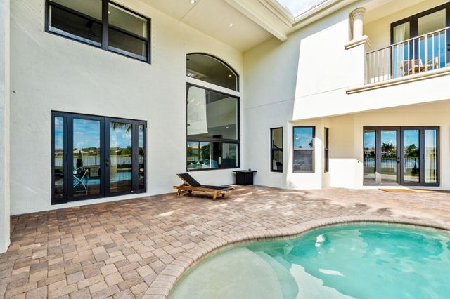 647 Edgebrook Lane, Royal Palm Beach, FL 33411