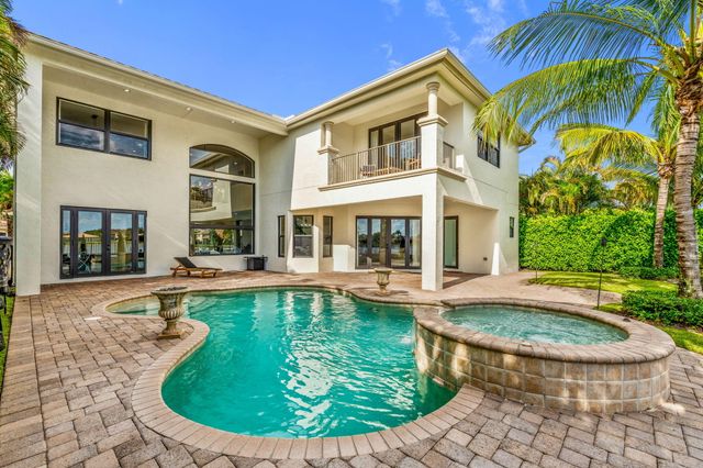 647 Edgebrook Lane, Royal Palm Beach, FL 33411