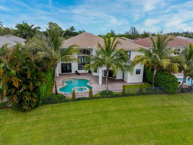 647 Edgebrook Lane, Royal Palm Beach, FL 33411