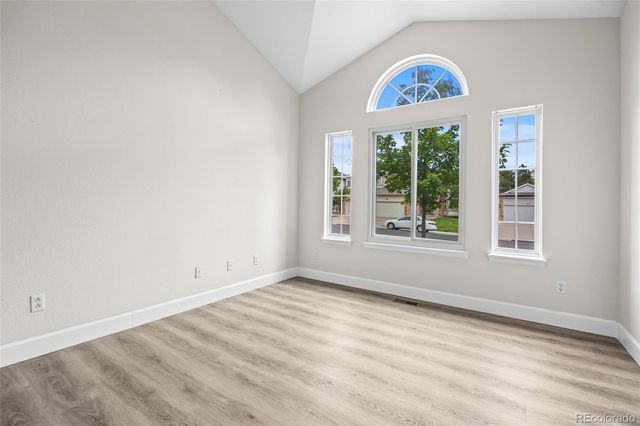 5807 S Espana Street, Aurora, CO 80015