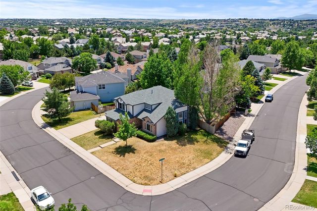 5807 S Espana Street, Aurora, CO 80015
