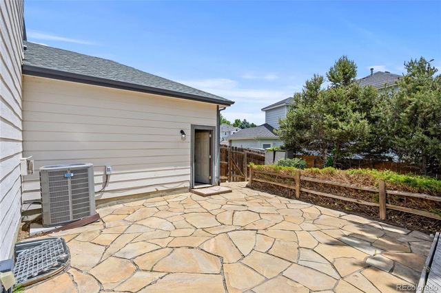 5807 S Espana Street, Aurora, CO 80015