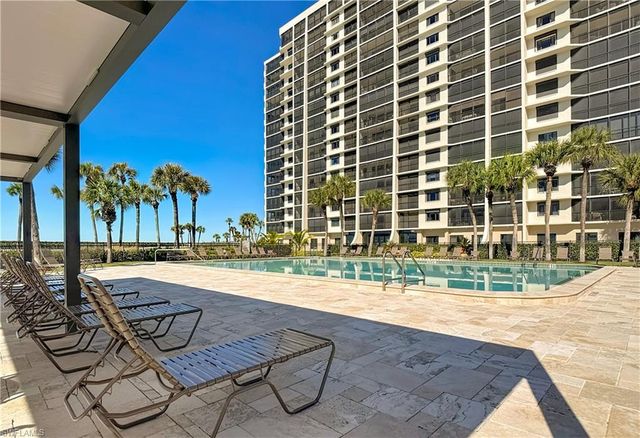 10851 Gulf Shore DR 1004, Naples, FL 34108