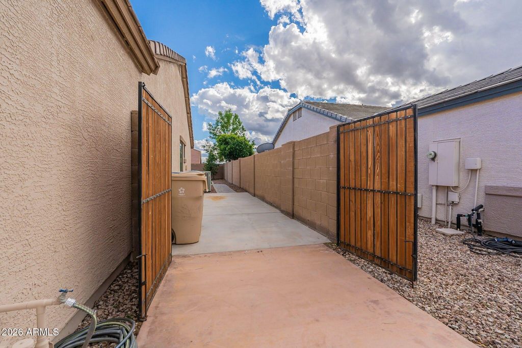 22939 W PAPAGO Street, Buckeye, AZ 85326 — photo 2