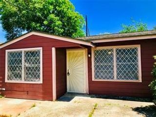 7725 St Lo Road, Houston, TX 77033