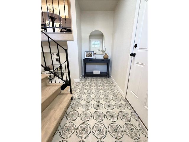 2517 Sunrise Ct, Louisville, CO 80027