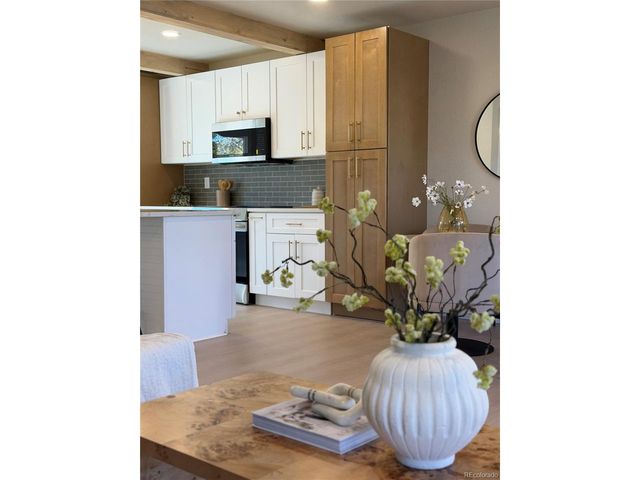 2517 Sunrise Ct, Louisville, CO 80027