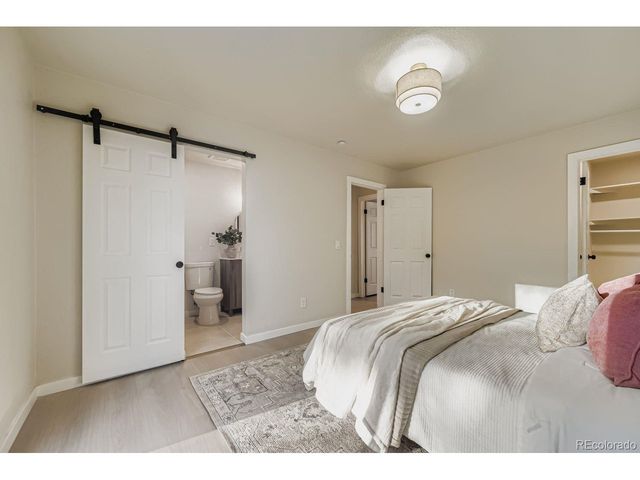 2517 Sunrise Ct, Louisville, CO 80027