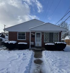 6730 Buckingham Avenue, Allen Park, MI 48101