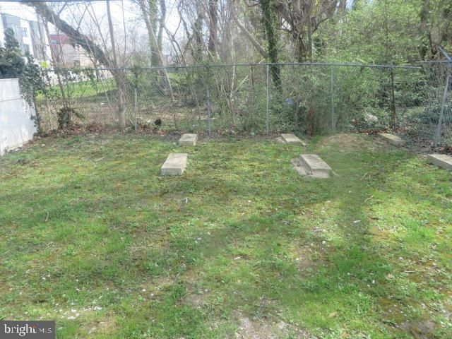 651 N 44TH ST, Philadelphia, PA 19104