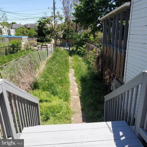 314 S LOCUST ST, Hagerstown, MD 21740