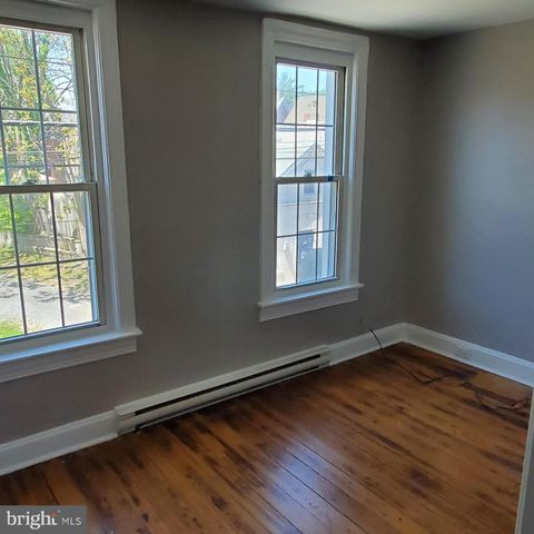 314 S LOCUST ST, Hagerstown, MD 21740