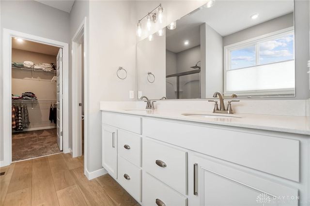 425 Snowdrop Drive, Yellow Springs Vlg, OH 45387