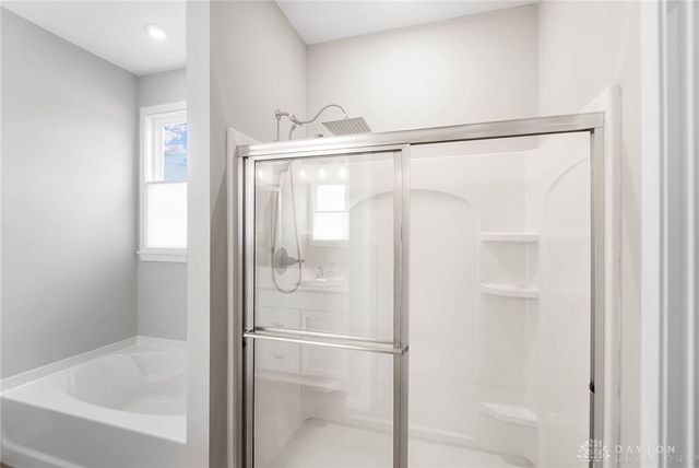 425 Snowdrop Drive, Yellow Springs Vlg, OH 45387