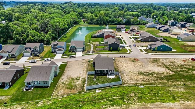 425 Snowdrop Drive, Yellow Springs Vlg, OH 45387