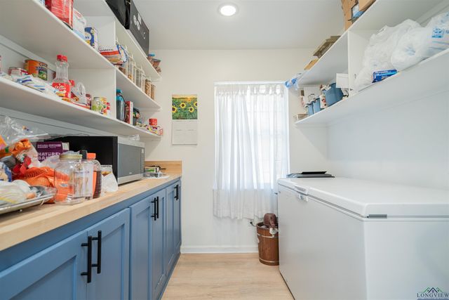 1404 E Leach, Kilgore, TX 75662