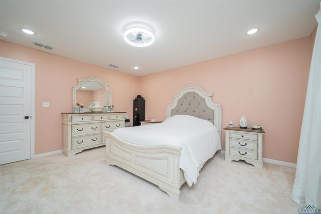 1404 E Leach, Kilgore, TX 75662