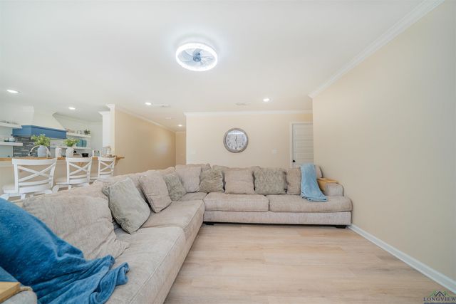 1404 E Leach, Kilgore, TX 75662