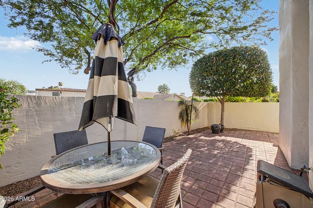1843 E SARAH Lane, Tempe, AZ 85284