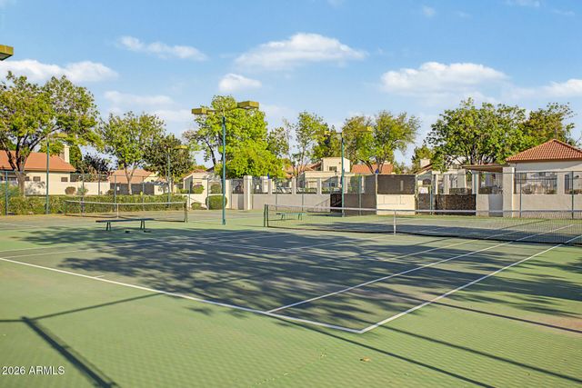 1843 E SARAH Lane, Tempe, AZ 85284