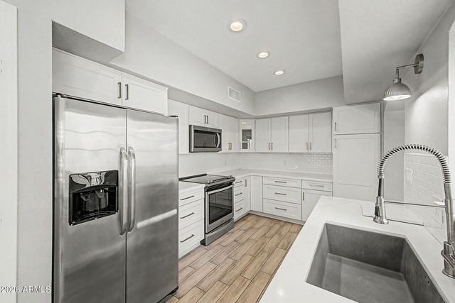1843 E SARAH Lane, Tempe, AZ 85284