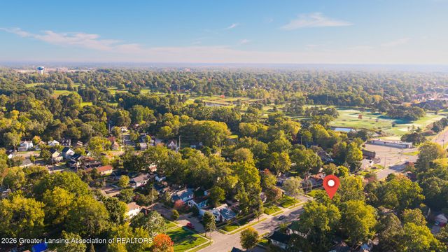 1446 E Oakland Avenue, Lansing, MI 48906