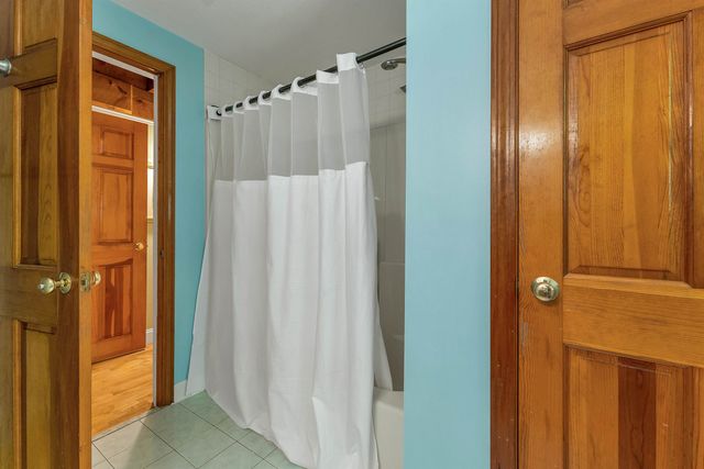 5 Concord Way, Rochester, NH 03867