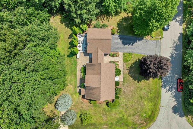 5 Concord Way, Rochester, NH 03867