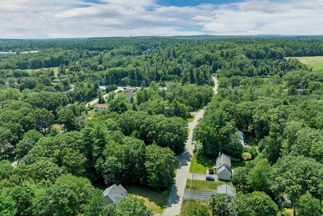5 Concord Way, Rochester, NH 03867
