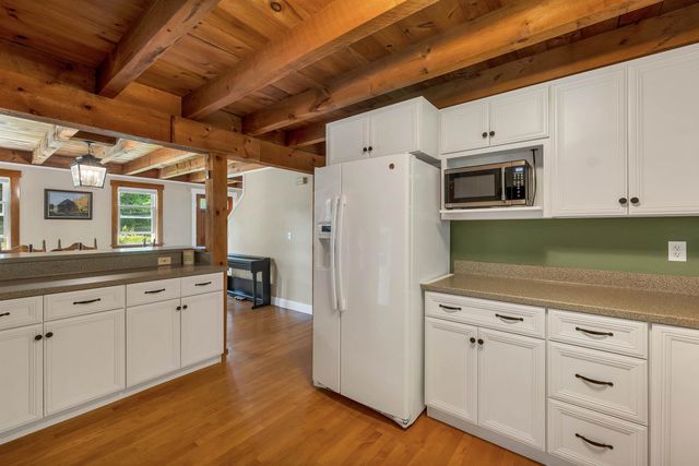 5 Concord Way, Rochester, NH 03867