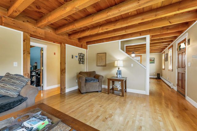 5 Concord Way, Rochester, NH 03867