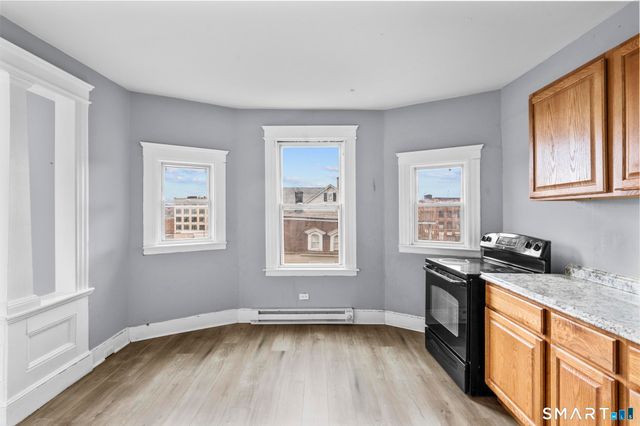 33 Albert Place 2, Waterbury, CT 06702