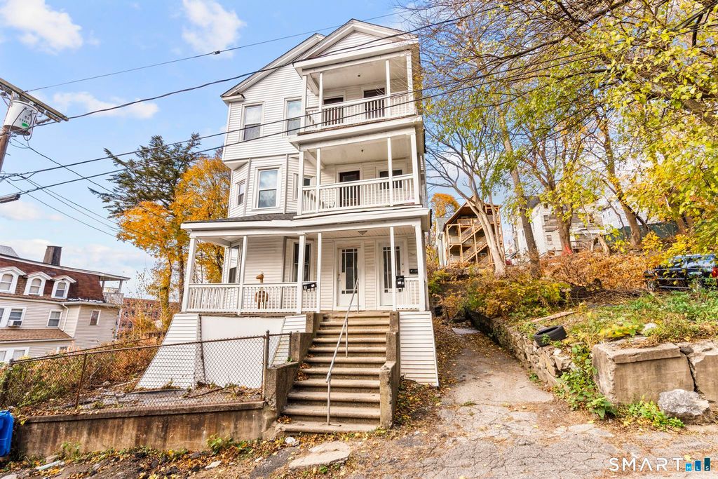 33 Albert Place 2, Waterbury, CT 06702