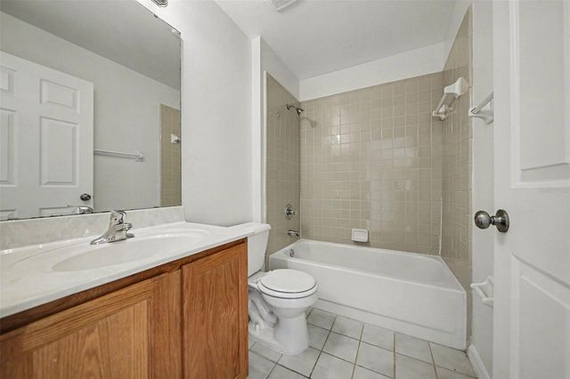 4308 IVEYGLEN AVENUE, Orlando, FL 32826