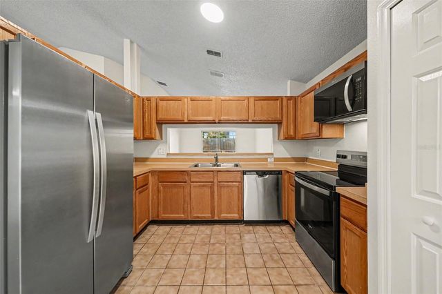 4308 IVEYGLEN AVENUE, Orlando, FL 32826