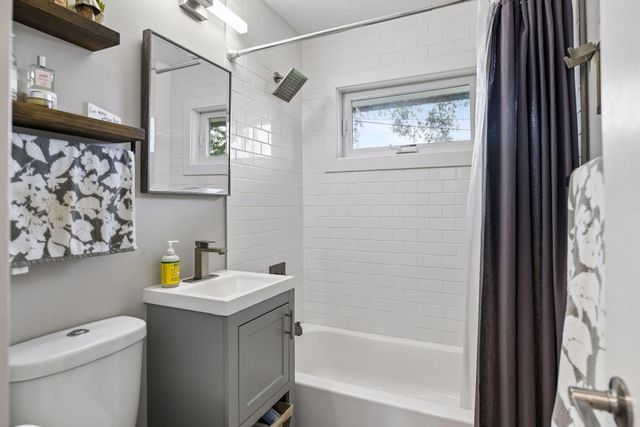 1660 Melrose Avenue, Saint Louis Park, MN 55426