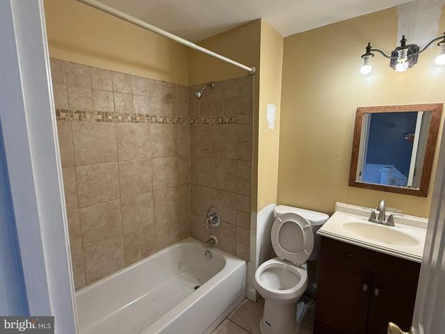 312 S NEWKIRK ST, Baltimore, MD 21224