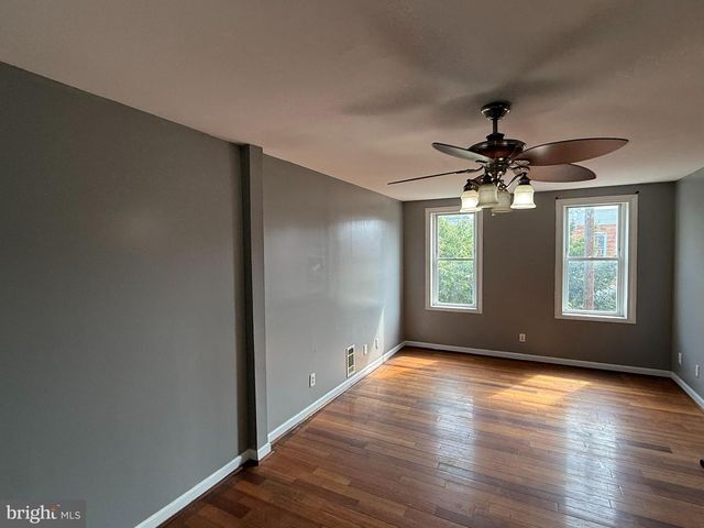 312 S NEWKIRK ST, Baltimore, MD 21224