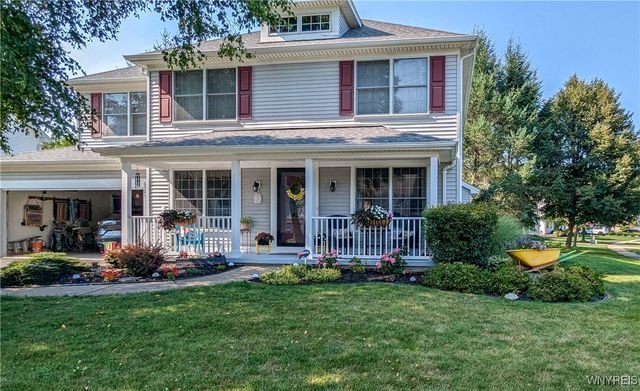 6521 White Oak, Hamburg, NY 14085