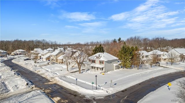 6521 White Oak, Hamburg, NY 14085